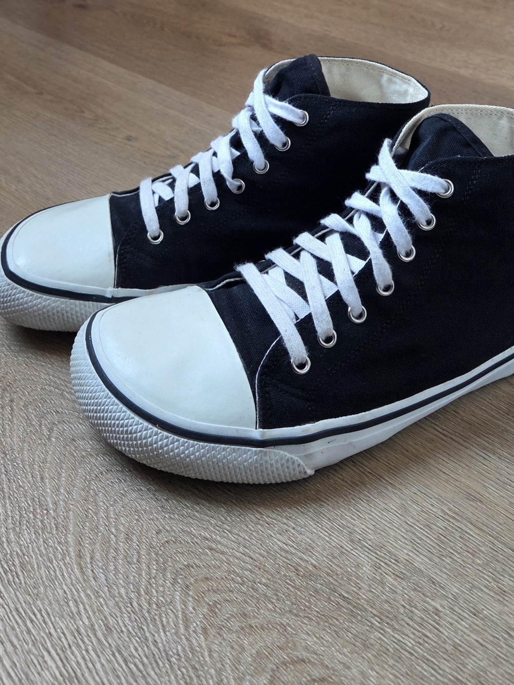 Bohempia Orik Canvas High Top Sneaker